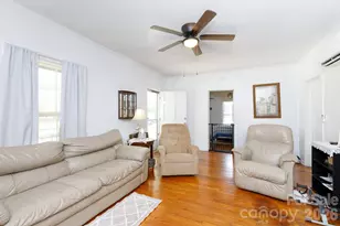 12173 Old Douglass Rd, Blackstock, SC 29014 - Photo 11