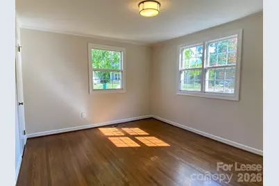 5300 Buckingham Drive, Charlotte, NC 28209 - Photo 11