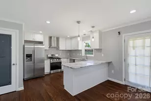 1742 Herrin Ave, Charlotte, NC 28205 - Photo 11
