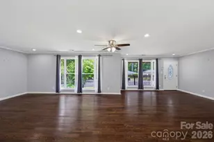 1742 Herrin Ave, Charlotte, NC 28205 - Photo 9