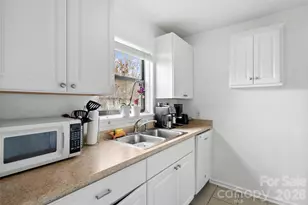 615 Biltmore Ave, Asheville, NC 28803 - Photo 7