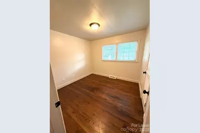 4410 Brooktree Drive, Charlotte, NC 28208 - Photo 9