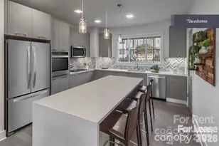 909 Camden Grandview Rd, Charlotte, NC 28202 - Photo 11