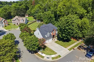 8807 Royal Bluff Dr, Charlotte, NC 28269 - Photo 31