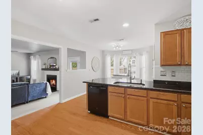 8807 Royal Bluff Drive, Charlotte, NC 28269 - Photo 9