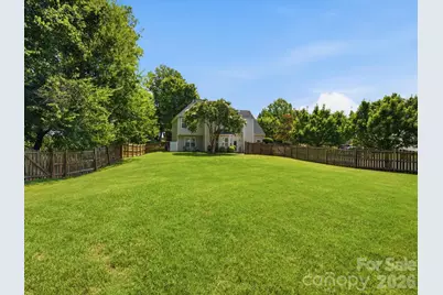 8807 Royal Bluff Drive, Charlotte, NC 28269 - Photo 29