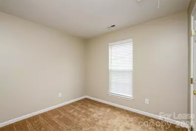 601 N Mulberry Street, Statesville, NC 28677 - Photo 11