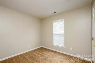 601 N Mulberry St, Statesville, NC 28677 - Photo 11