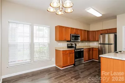 601 N Mulberry Street, Statesville, NC 28677 - Photo 3