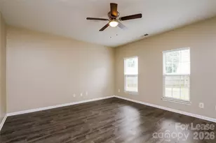 601 N Mulberry St, Statesville, NC 28677 - Photo 7