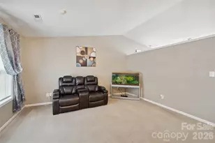 1508 Hollow Maple Dr, Charlotte, NC 28216 - Photo 5