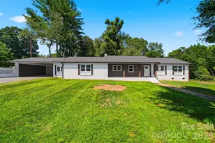 908 13th St NW, Conover, NC 28613 - Photo 1
