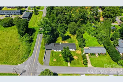 908 13th Street NW, Conover, NC 28613 - Photo 33