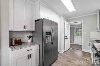 3123 Edsel Place, Charlotte, NC 28205 - Photo 7