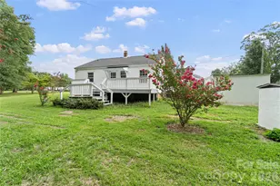 842 Moore's Lake Rd, Wadesboro, NC 28170 - Photo 17
