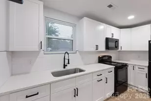 615 E Saunders Ave, Newton, NC 28658 - Photo 5