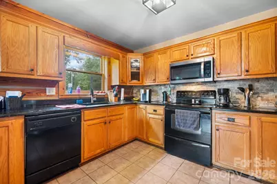 422 Ridge Creek Drive, Taylorsville, NC 28681 - Photo 11