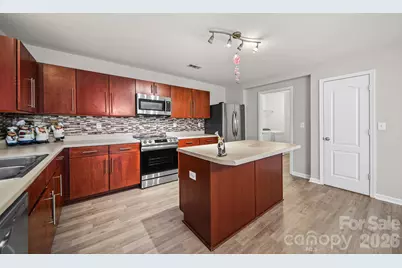 9220 Seamill Road, Charlotte, NC 28278 - Photo 5