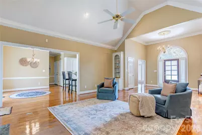 1152 N Windsor Drive, Kannapolis, NC 28081 - Photo 9