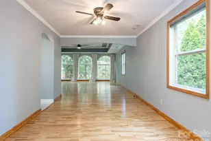 12 Peeler Dr, Asheville, NC 28803 - Photo 15