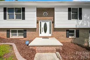 1257 Canseco Ln, Hickory, NC 28602 - Photo 3