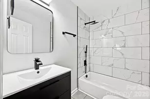 4100 Sudbury Rd, Charlotte, NC 28205 - Photo 13