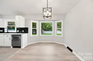 4100 Sudbury Rd, Charlotte, NC 28205 - Photo 17