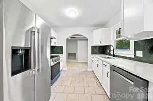 4100 Sudbury Rd, Charlotte, NC 28205 - Photo 19