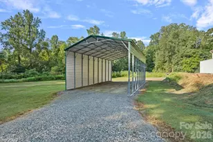 10429 Starwood Dr, Charlotte, NC 28215 - Photo 41