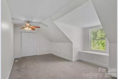 10429 Starwood Drive, Charlotte, NC 28215 - Photo 35