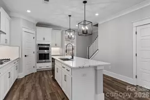 1658 Dresden Dr, Rock Hill, SC 29732 - Photo 11