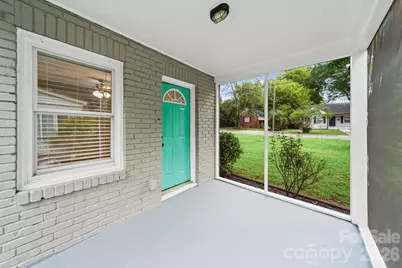 3137 Mathis Drive, Charlotte, NC 28208 - Photo 11