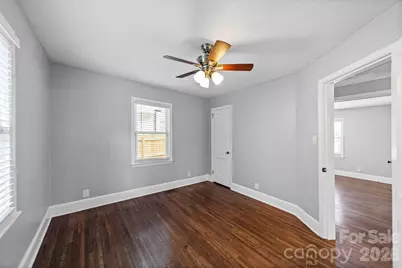 3137 Mathis Drive, Charlotte, NC 28208 - Photo 17