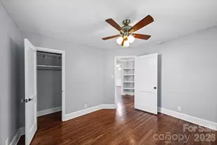 3137 Mathis Dr, Charlotte, NC 28208 - Photo 19