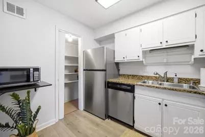 3720 Park Road #J, Charlotte, NC 28209 - Photo 11