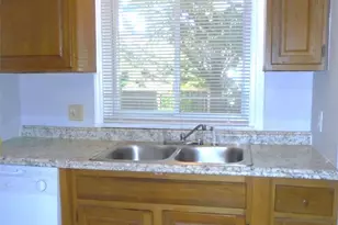 4024 Rosehaven Dr, Charlotte, NC 28205 - Photo 5