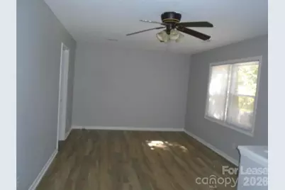 4024 Rosehaven Drive, Charlotte, NC 28205 - Photo 11