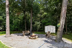 4002 Canbury Ct, Charlotte, NC 28269 - Photo 35