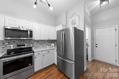 4002 Canbury Court, Charlotte, NC 28269 - Photo 11