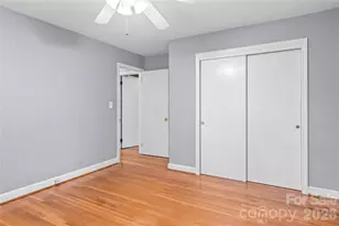 560 Kelway Pl, Winston Salem, NC 27104 - Photo 23