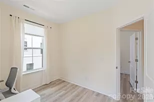 2414 Magnolia Blossom Wy, Charlotte, NC 28211 - Photo 39