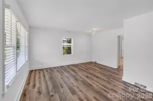 1062 Dresden Dr W, Charlotte, NC 28205 - Photo 3