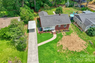 1062 Dresden Drive W, Charlotte, NC 28205 - Photo 25