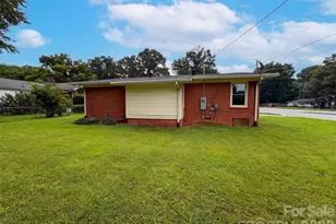 1951 Taylor Dr, Gastonia, NC 28052 - Photo 5