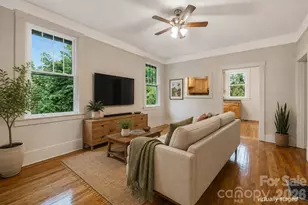 181 Courtland Pl, Asheville, NC 28801 - Photo 5