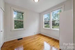 181 Courtland Pl, Asheville, NC 28801 - Photo 11