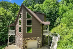 100 Moonshineholler Dr, Maggie Valley, NC 28751 - Photo 3
