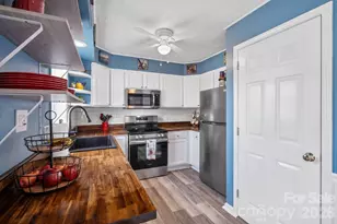 109 Loch Haven Rd, Swannanoa, NC 28778 - Photo 7