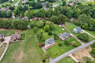 144 Oak Point Dr, Cherryville, NC 28021 - Photo 47