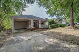 121 Pratt St, Belmont, NC 28012 - Photo 3